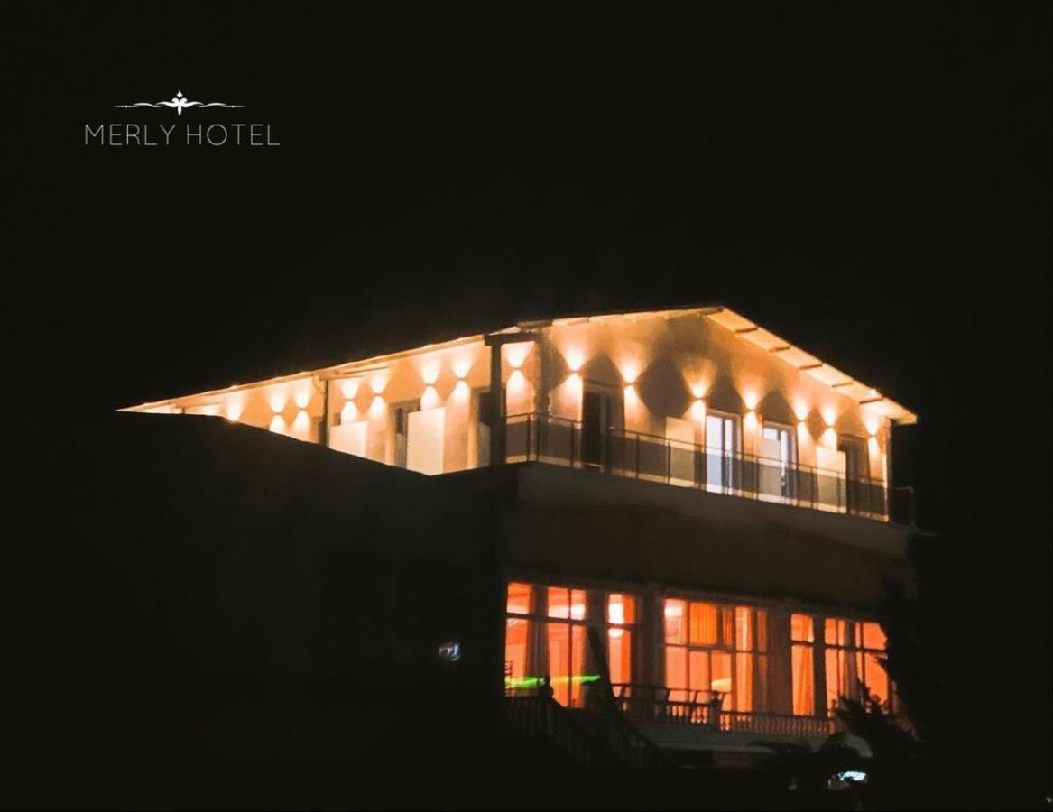 Merly Hotel Permet Exterior photo